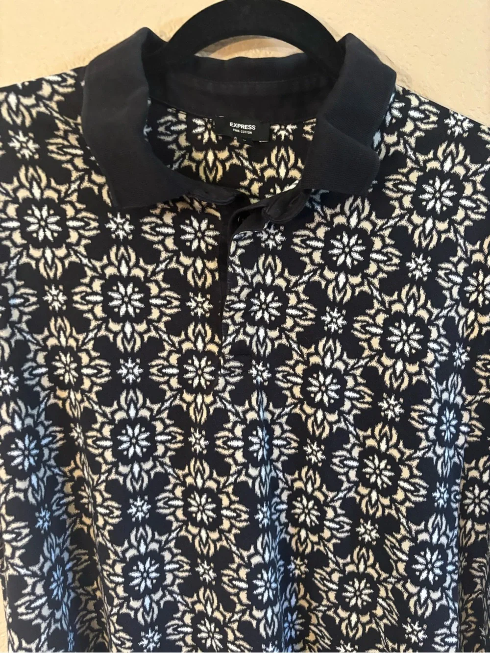 🇺🇸 Express Polo XL Black Geometric White Beige Geo Perfect Pima Cotton Stretc - Picture 6 of 16